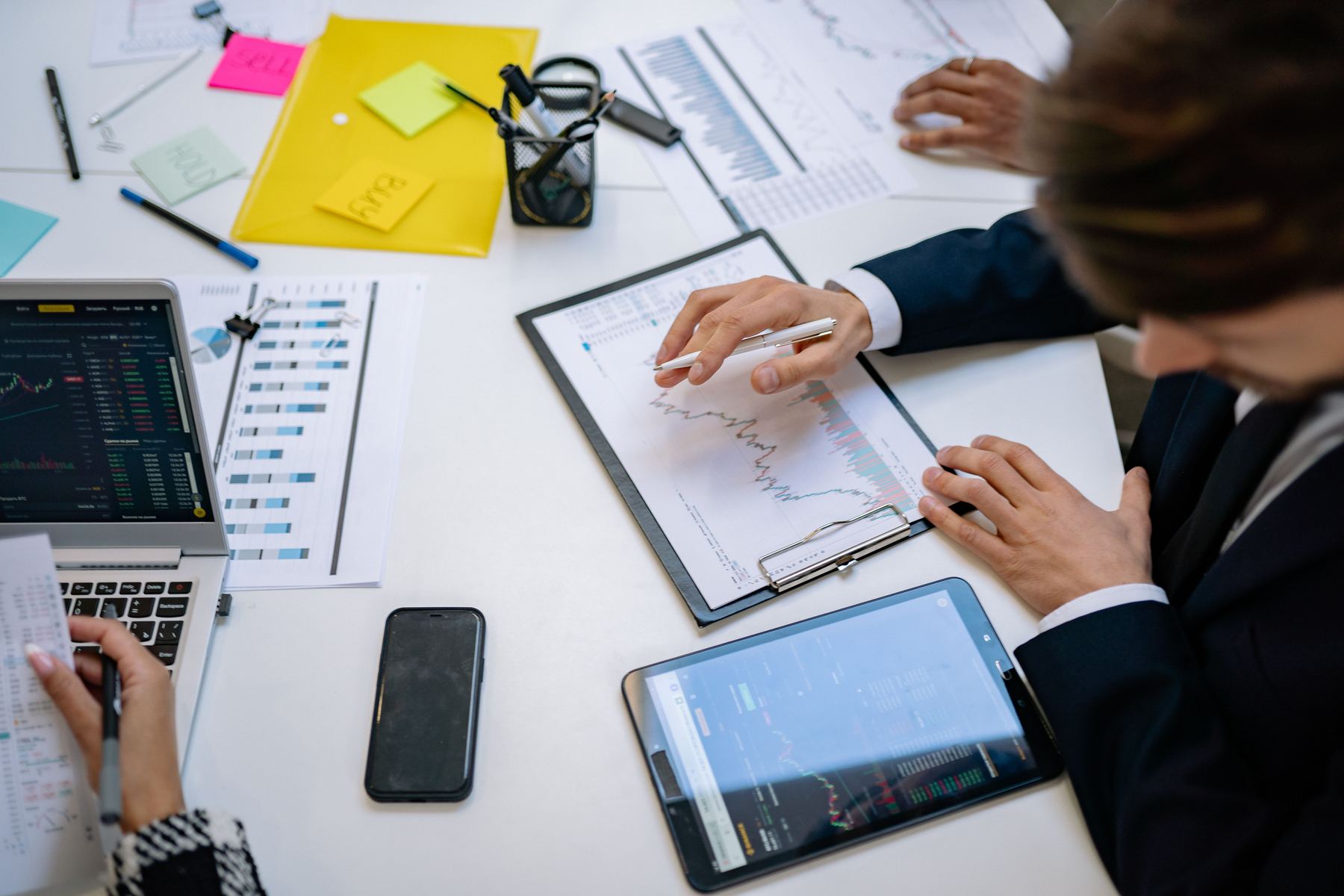 Business challenges / office